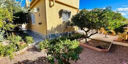 Resale - Semi - Detached Villa - Torrevieja - San Luis