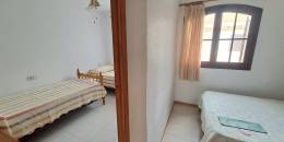 Resale - Semi Detached Villa - Torrevieja