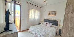 Resale - Semi Detached Villa - Torrevieja