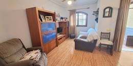 Resale - Semi Detached Villa - Torrevieja