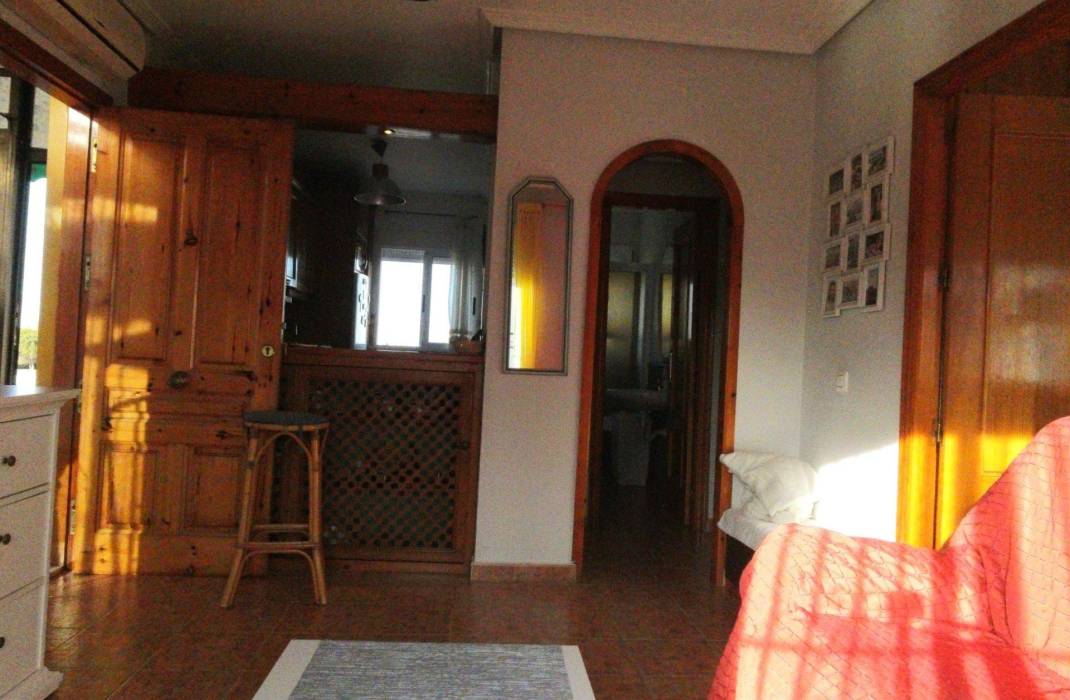 Resale - Terraced house - Orihuela Costa - Punta Prima