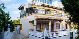 Resale - Terraced house - Orihuela Costa - Punta Prima