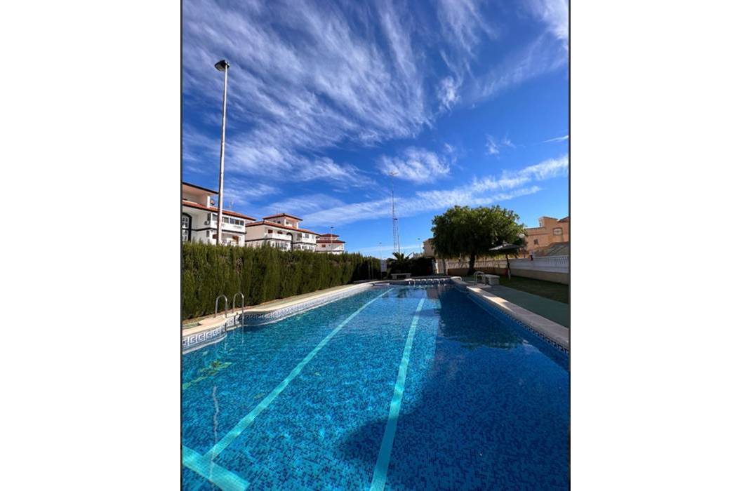 Resale - Terraced house - Torrevieja - 0