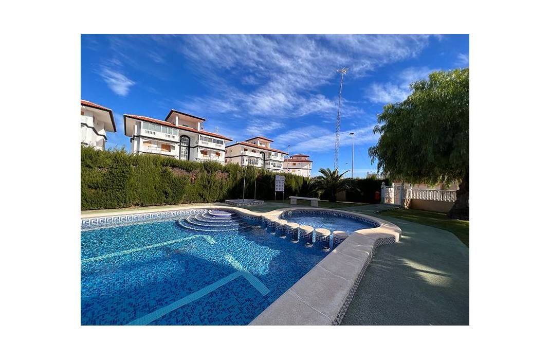 Resale - Terraced house - Torrevieja - 0