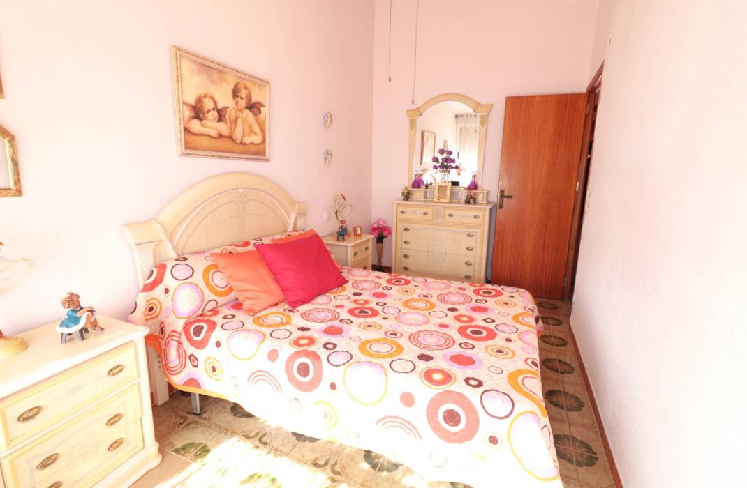 Resale - Terraced house - Torrevieja - Acequion