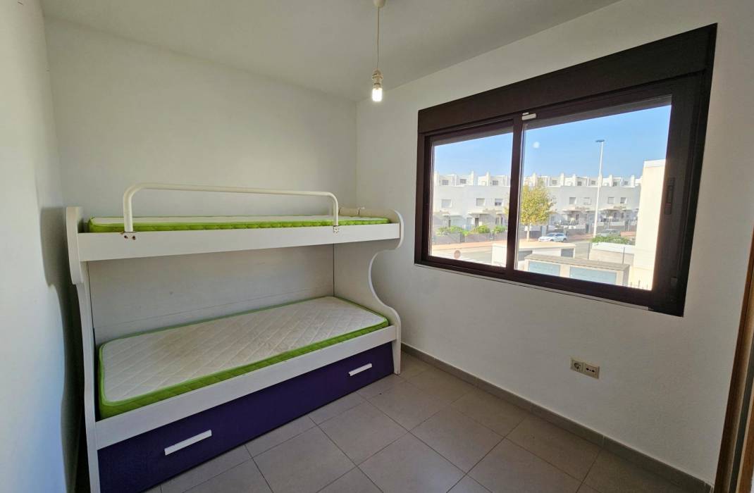 Resale - Terraced house - Torrevieja - Aguas Nuevas