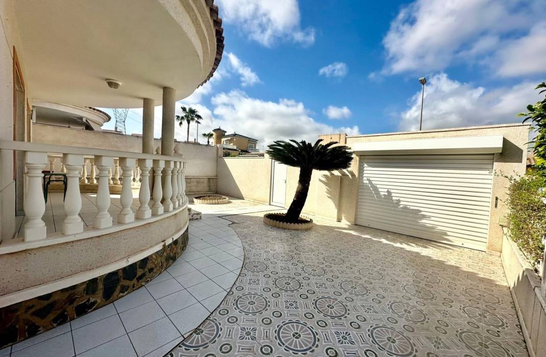 Resale - Terraced house - Torrevieja - Cabo cervera