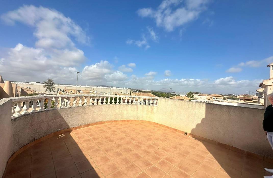 Resale - Terraced house - Torrevieja - Cabo cervera