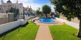 Resale - Terraced house - Torrevieja - Carrefour