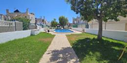 Resale - Terraced house - Torrevieja - Doña ines