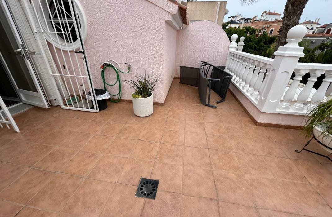 Resale - Terraced house - Torrevieja - Torreblanca