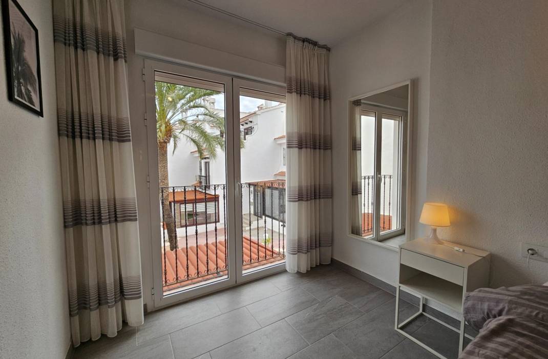 Resale - Terraced house - Torrevieja - Torreblanca