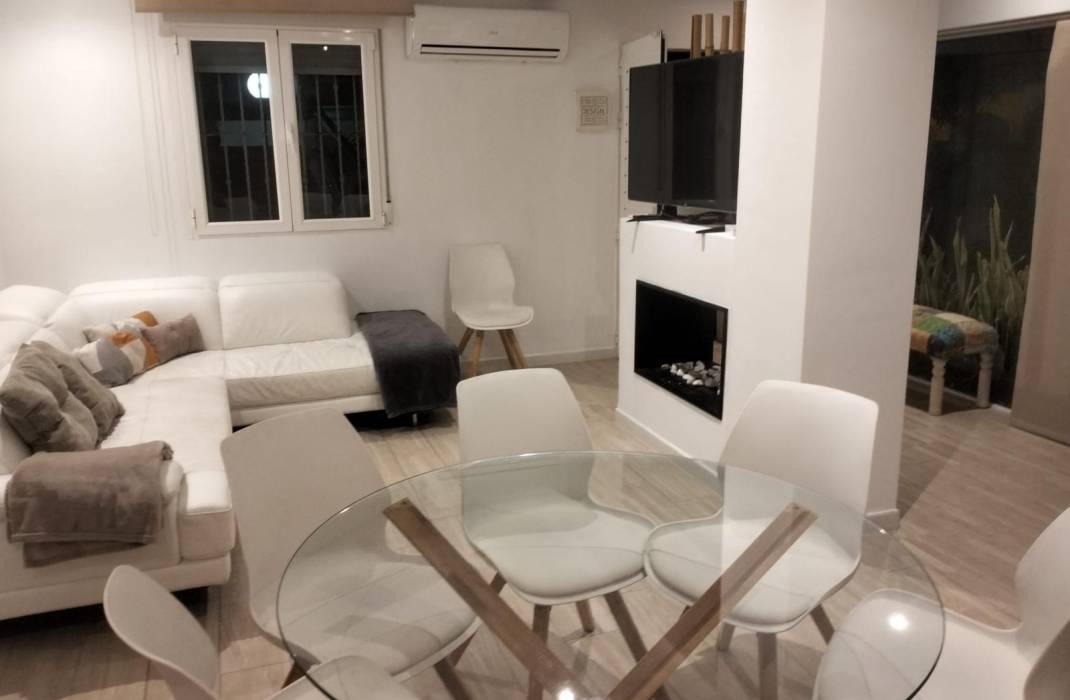 Resale - Terraced house - Torrevieja - Torretas