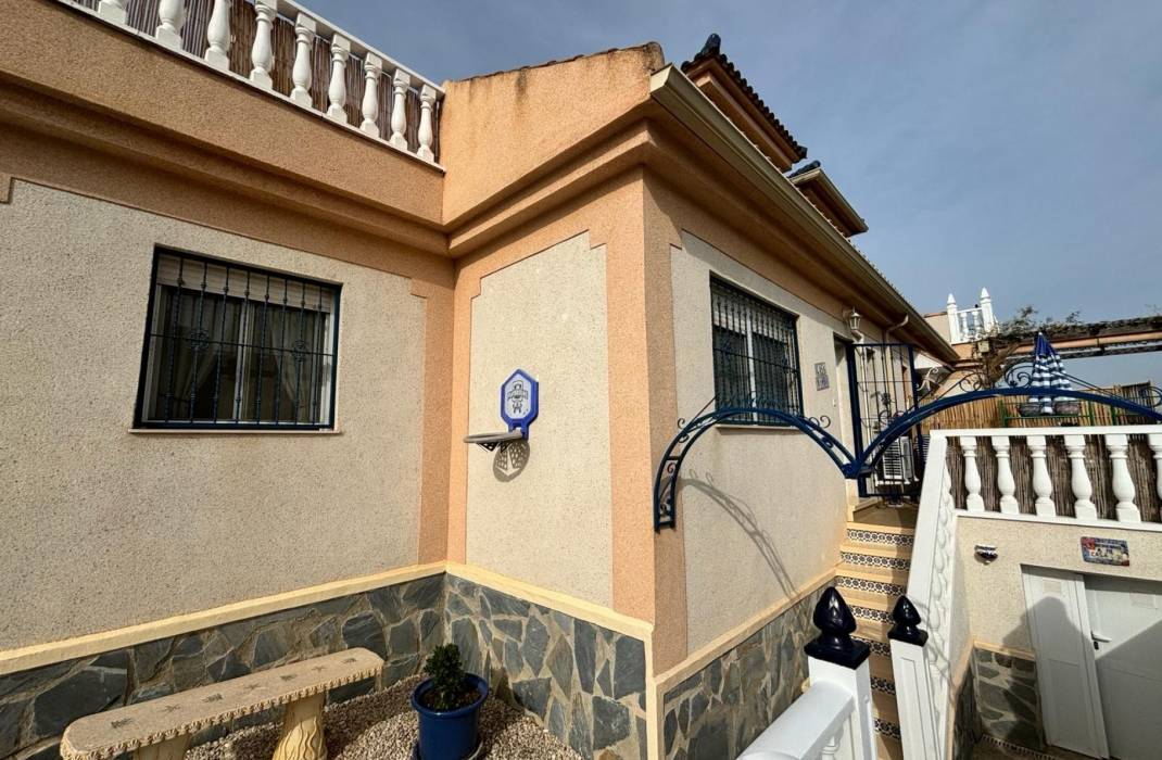 Resale - Townhouse - Ciudad Quesada