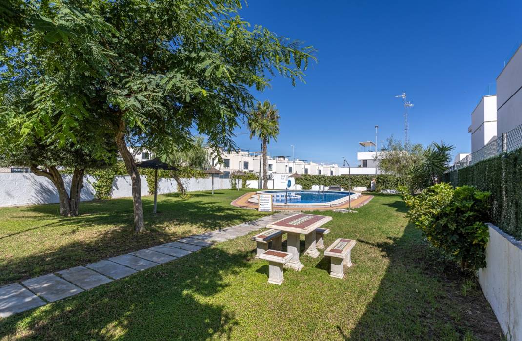 Resale - Townhouse - Orihuela Costa - Villamartin