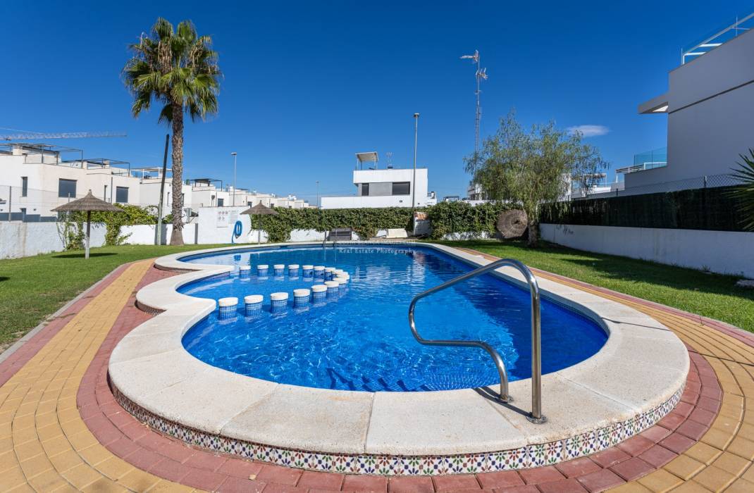 Resale - Townhouse - Orihuela Costa - Villamartin