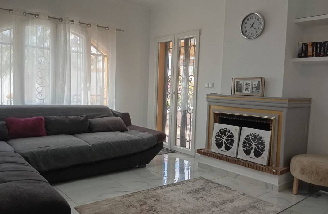 Resale - Townhouse - Orihuela Costa - Villamartin