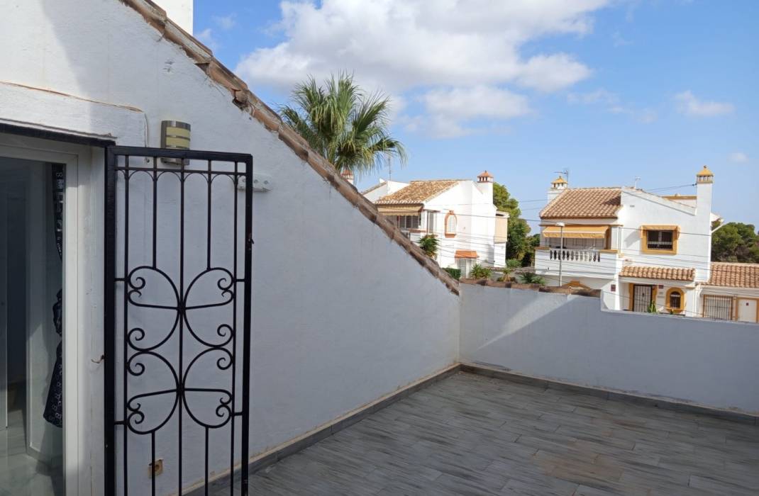 Resale - Townhouse - Orihuela Costa - Villamartin