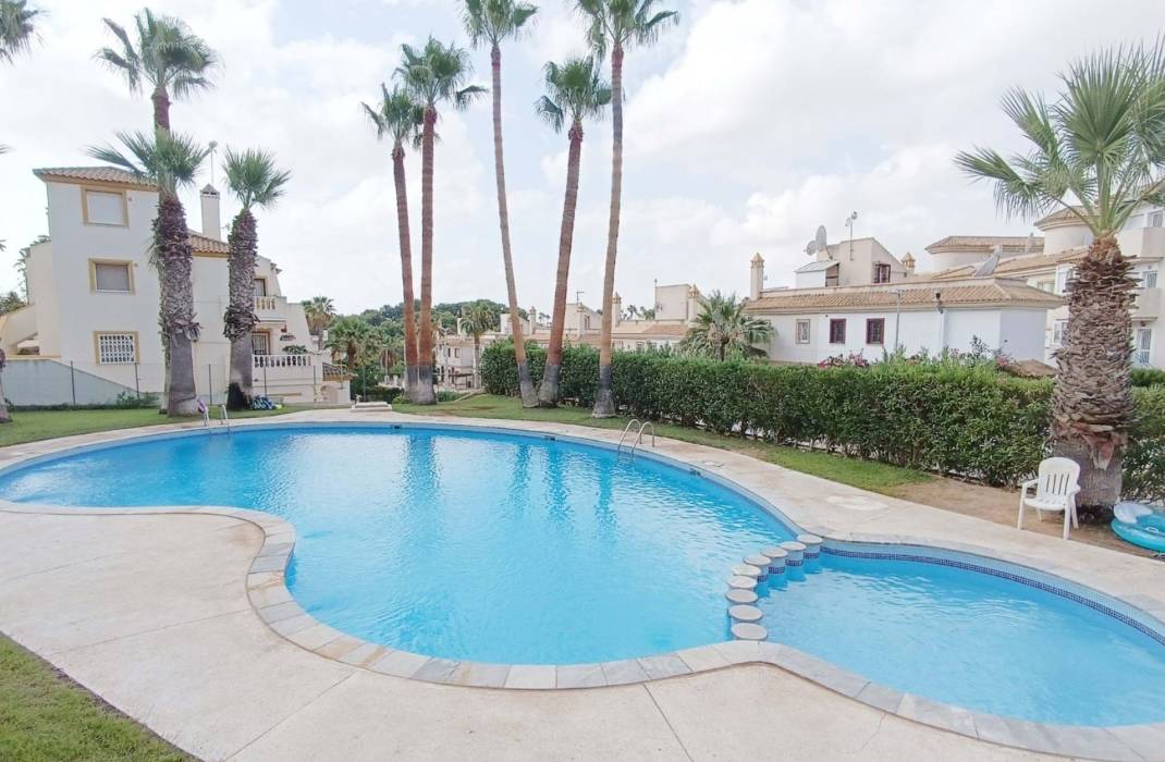 Resale - Townhouse - Orihuela Costa - Villamartin