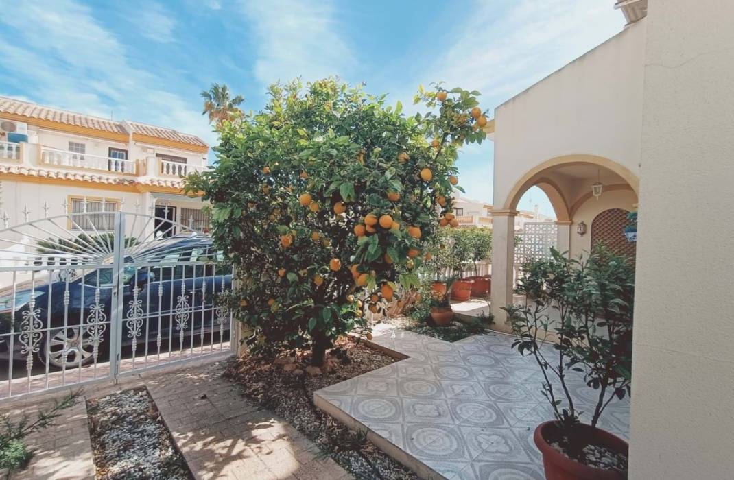 Resale - Townhouse - Playa Flamenca