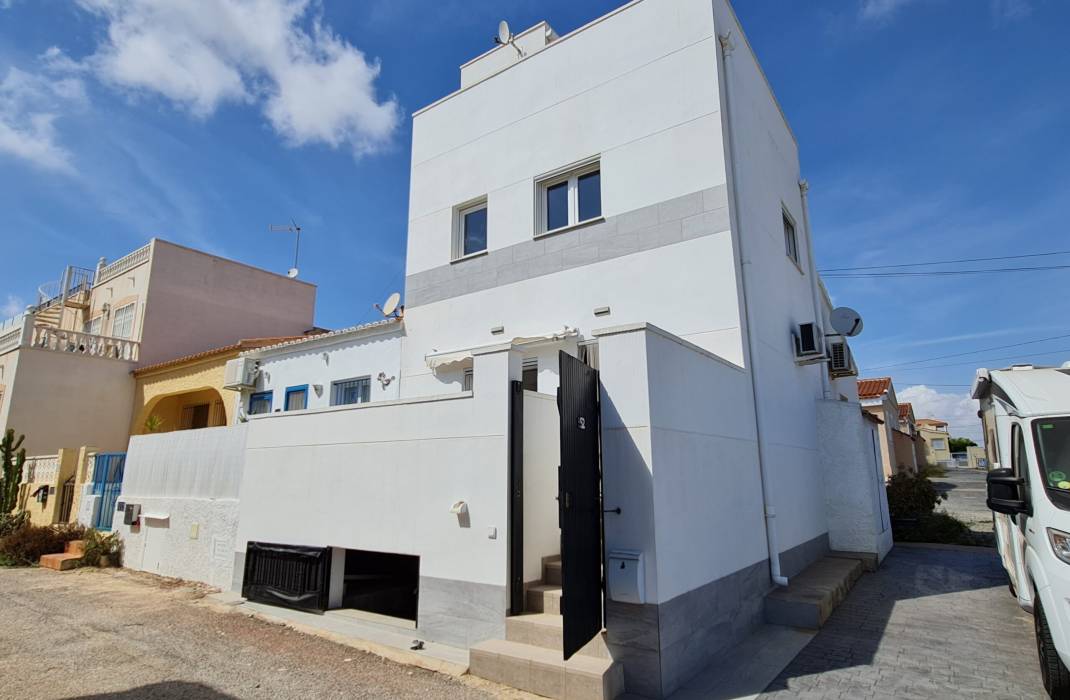 Resale - Townhouse - San Fulgencio