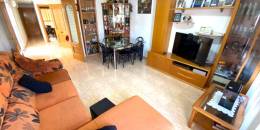 Resale - Townhouse - San Isidro