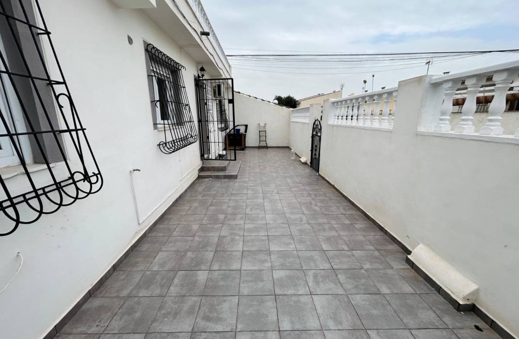 Resale - Townhouse - Torrevieja - San Luis