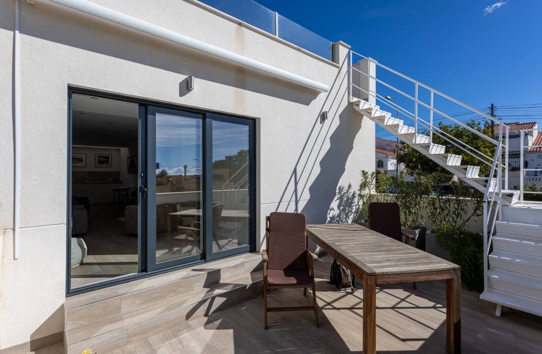 Resale - Townhouse - Torrevieja - Urbanización San Luis