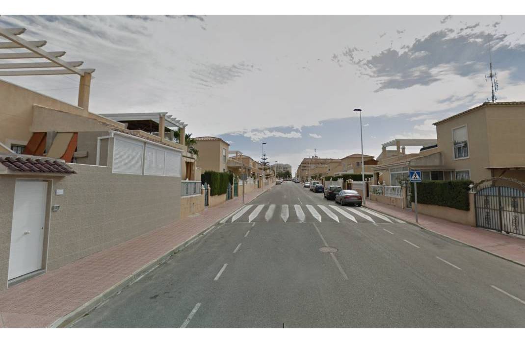 Resale - Townhouse - Torrevieja