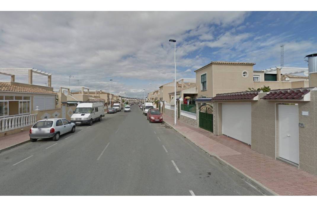 Resale - Townhouse - Torrevieja