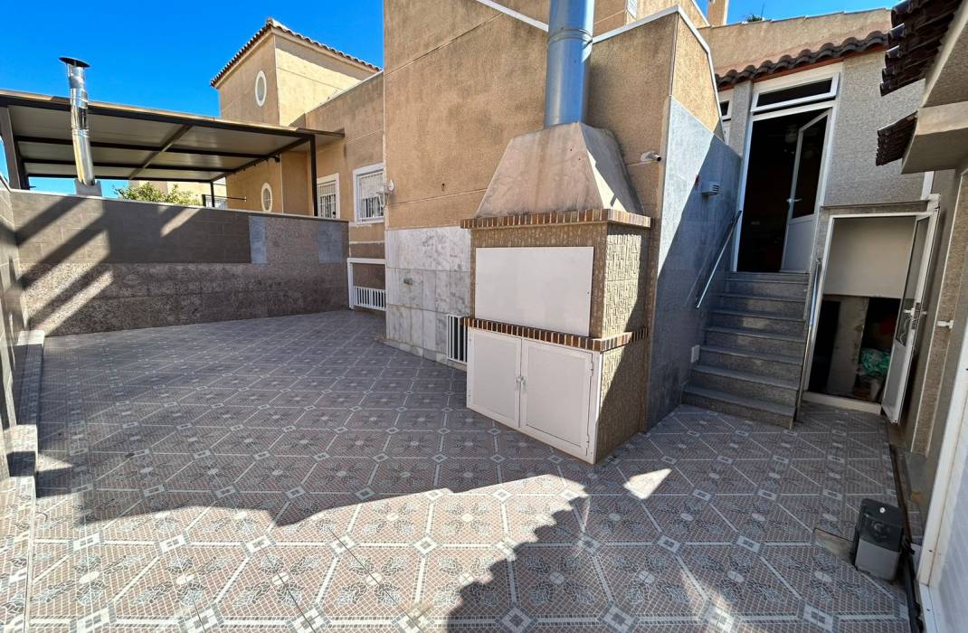 Resale - Townhouse - Torrevieja