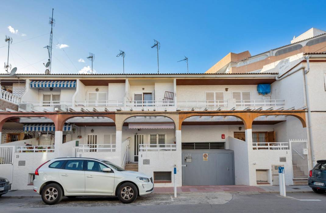 Resale - Townhouse - Torrevieja