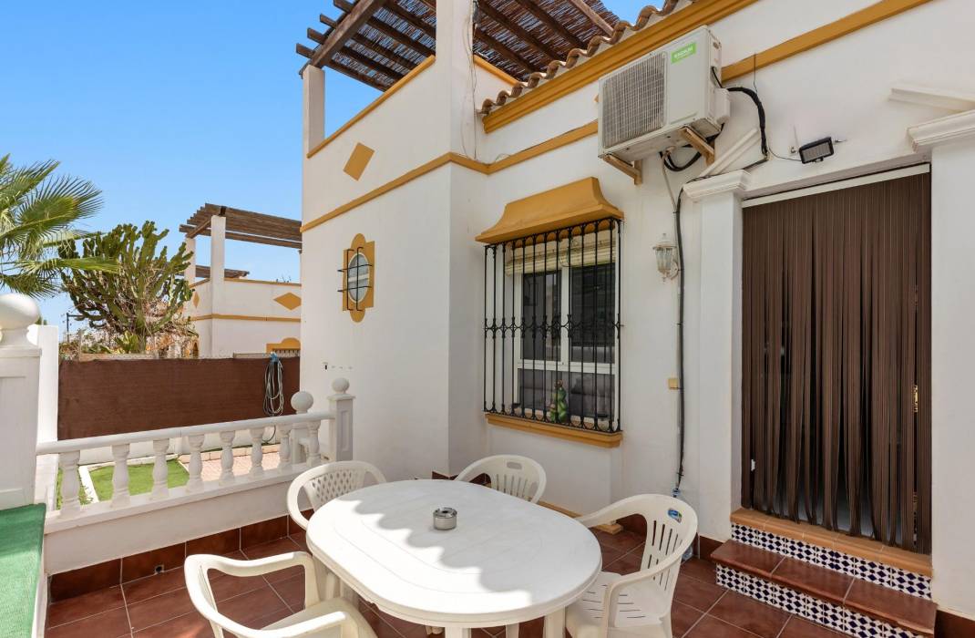 Resale - Townhouse - Torrevieja