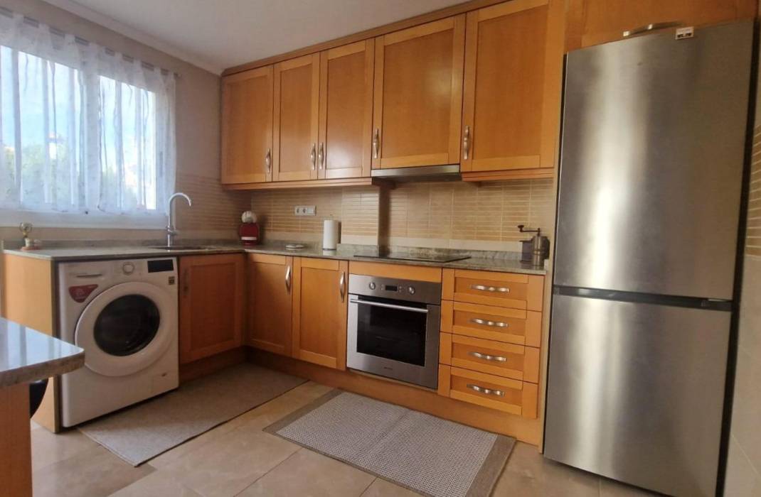 Resale - Townhouse - Torrevieja