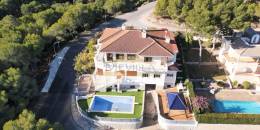 Resale - Villa - Campoamor