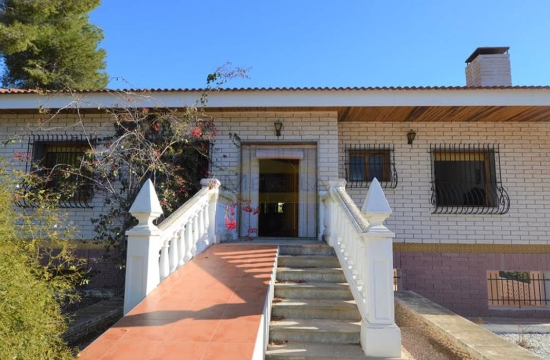 Resale - Villa - Campoamor
