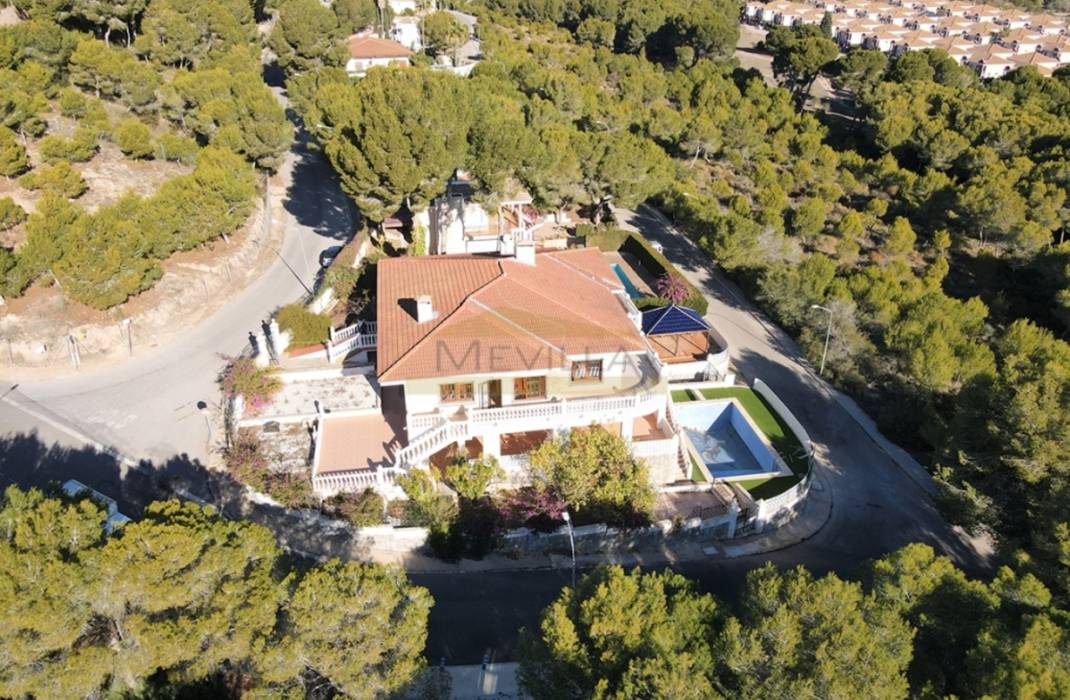 Resale - Villa - Campoamor
