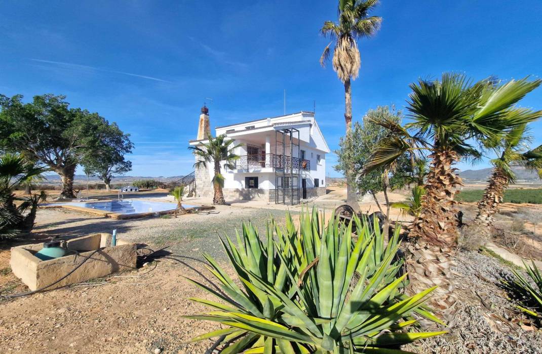 Resale - Villa - Cieza