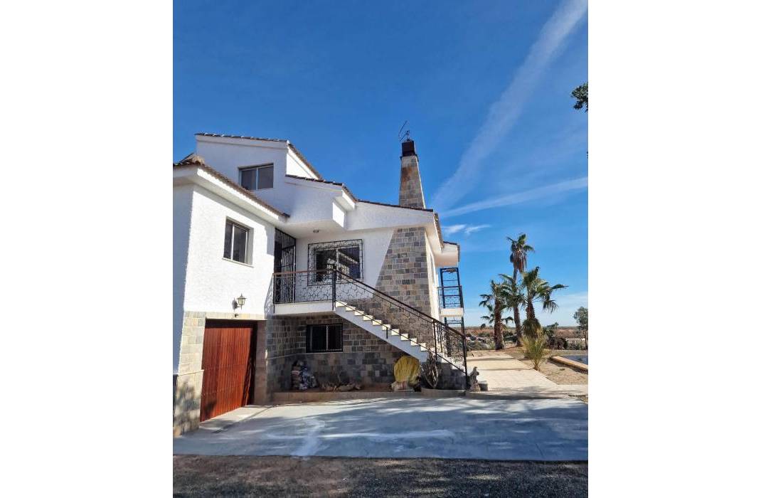 Resale - Villa - Cieza