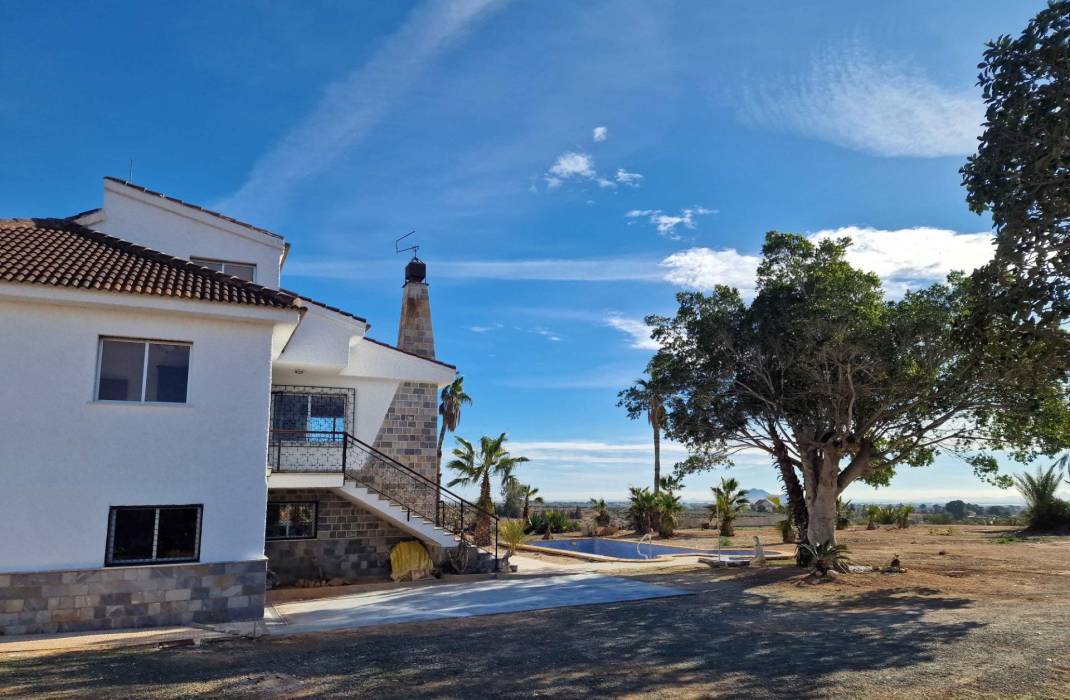 Resale - Villa - Cieza