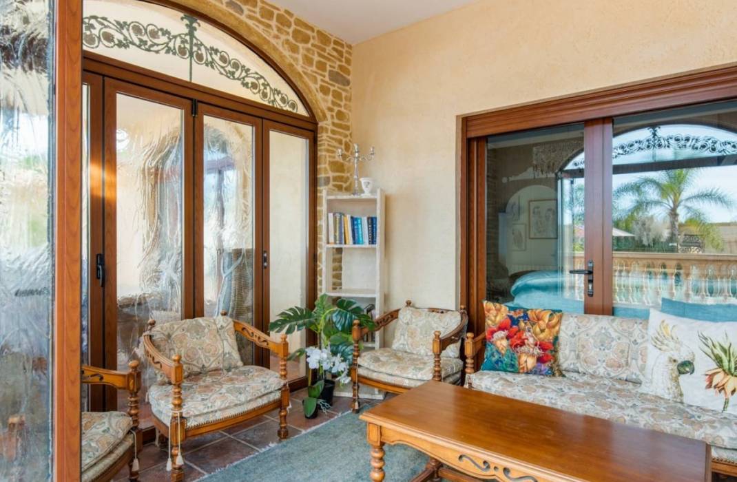 Resale - Villa - Daya Vieja