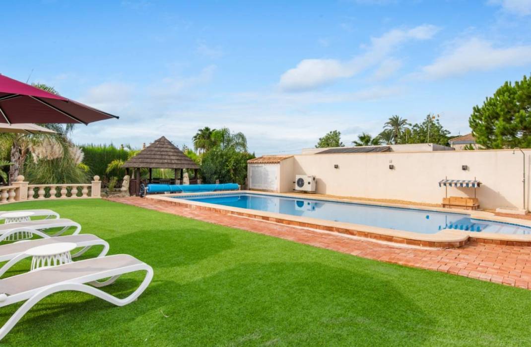 Resale - Villa - Daya Vieja