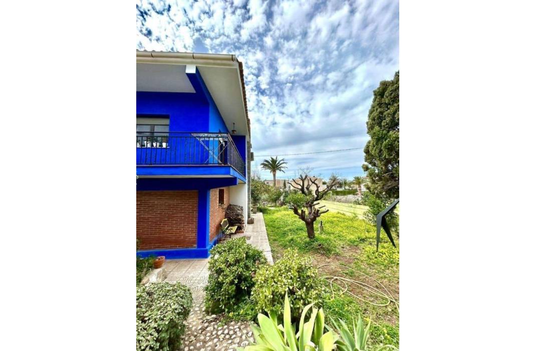 Resale - Villa - Denia - El montgo