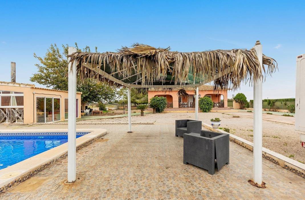 Resale - Villa - Dolores - Comunidad valenciana