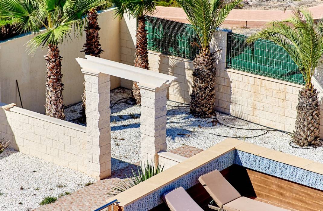 Resale - Villa - La Mata