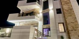 Resale - Villa - La Mata