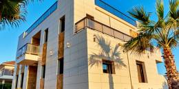 Resale - Villa - La Mata