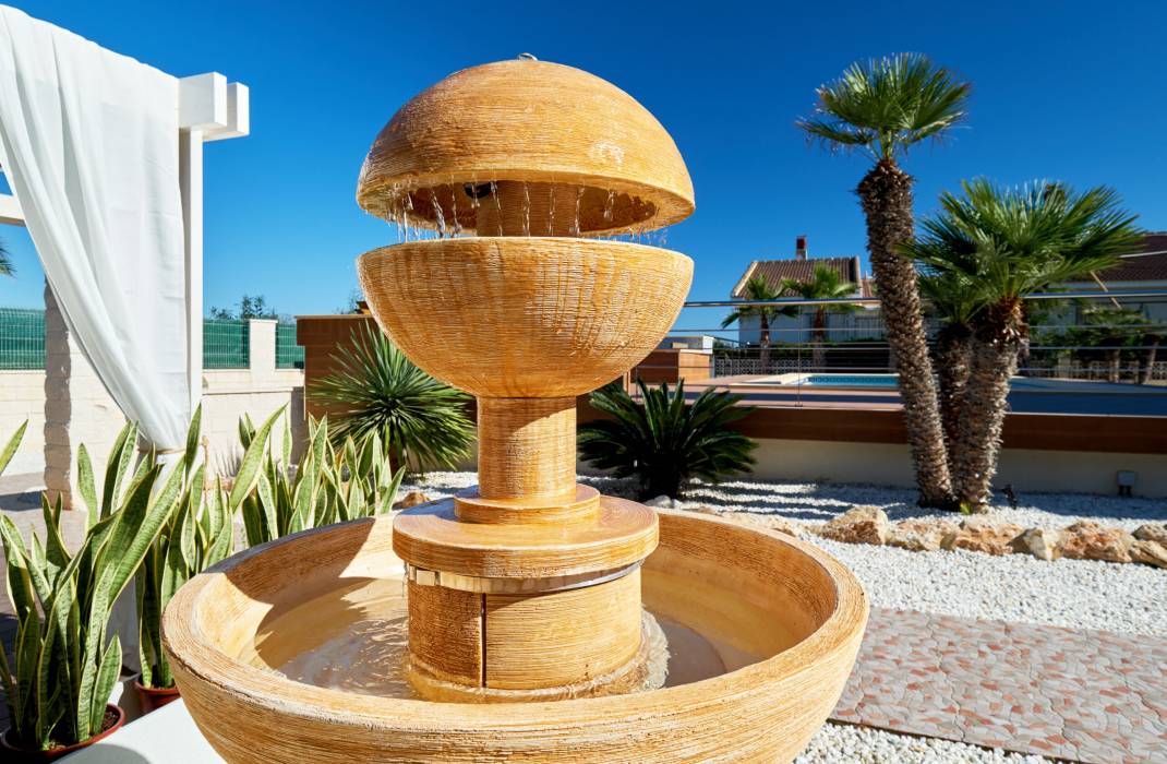 Resale - Villa - La Mata