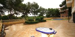 Resale - Villa - Orihuela Costa - Altos de Campoamor