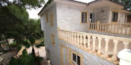 Resale - Villa - Orihuela Costa - Altos de Campoamor